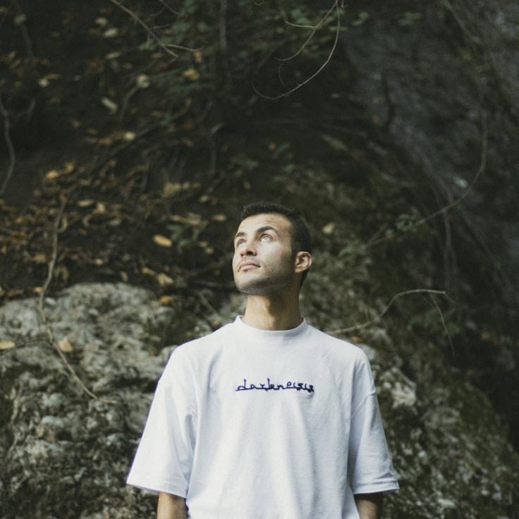 Portrait of Mira Sharma meditation instructor